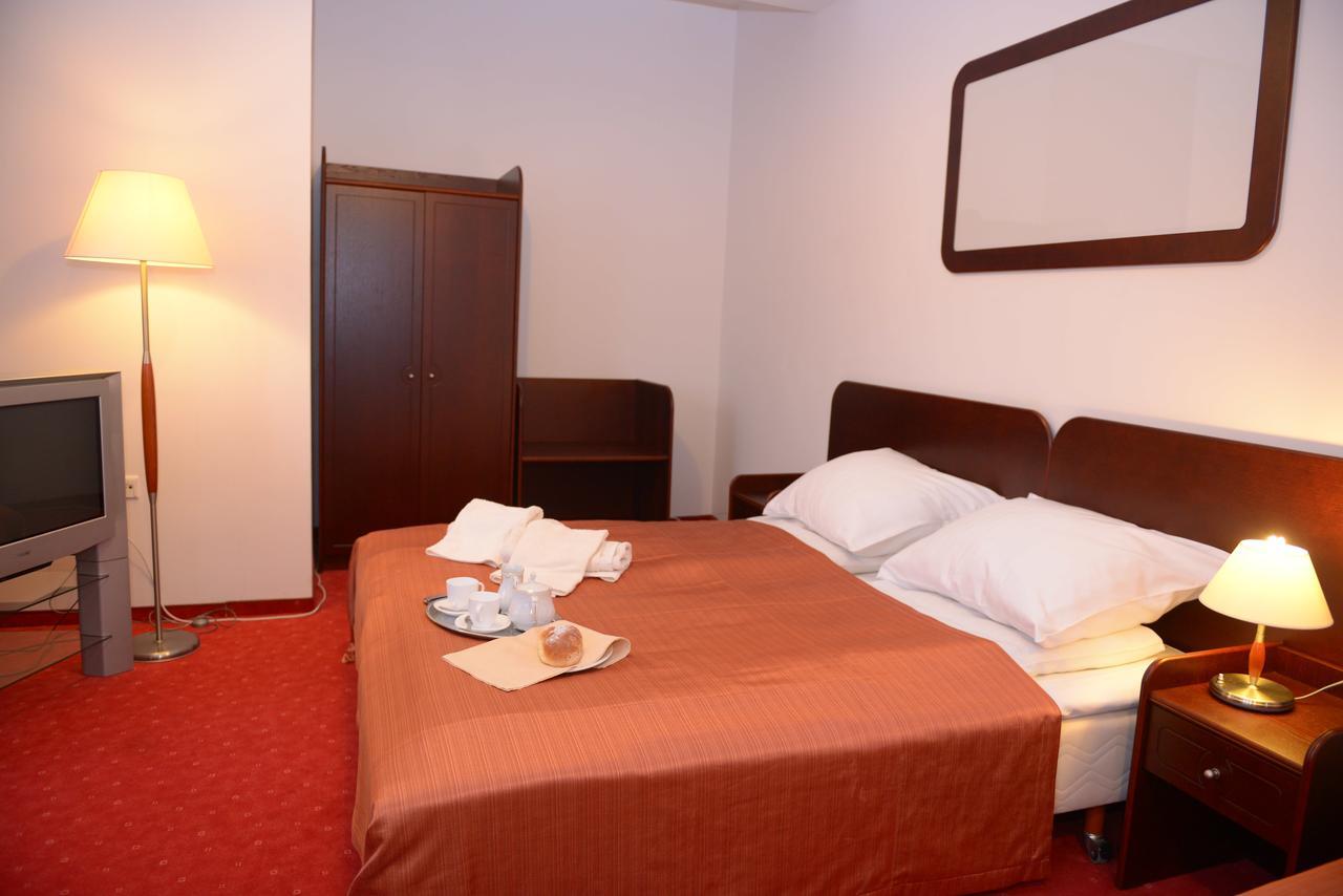טרספול Hotel Pod Debami מראה חיצוני תמונה