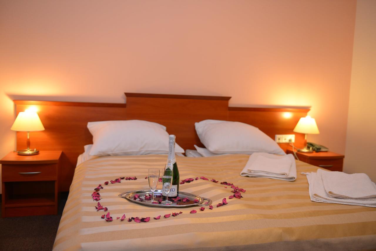 טרספול Hotel Pod Debami מראה חיצוני תמונה